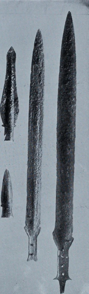 An illustration from Archaiologik ephmeris : ekdidomen hypo ts en Athnais Archaiologiks Hetairias, 1862, leaf 30