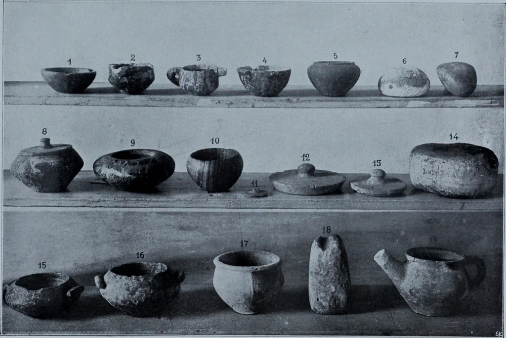 An illustration from Archaiologik ephmeris : ekdidomen hypo ts en Athnais Archaiologiks Hetairias, 1862, leaf 438