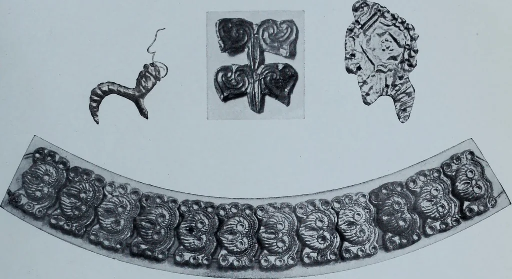 An illustration from Archaiologik ephmeris : ekdidomen hypo ts en Athnais Archaiologiks Hetairias, 1862, leaf 444