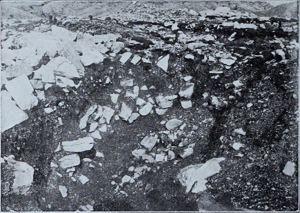 An illustration from Archaiologik ephmeris : ekdidomen hypo ts en Athnais Archaiologiks Hetairias, 1862, leaf 93