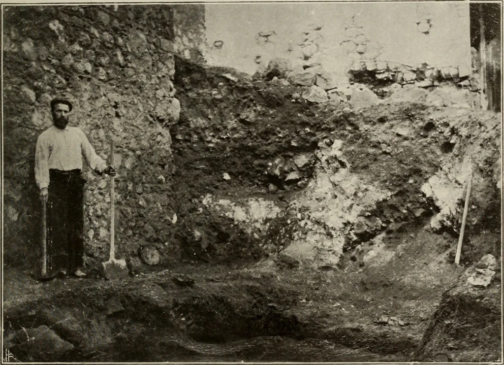 An illustration from Archaiologik ephmeris : ekdidomen hypo ts en Athnais Archaiologiks Hetairias, 1862, leaf 436