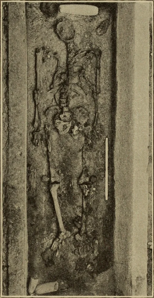 An illustration from Archaiologik ephmeris : ekdidomen hypo ts en Athnais Archaiologiks Hetairias, 1862, leaf 76