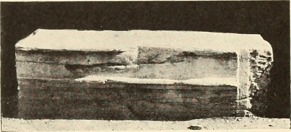 An illustration from Archaiologik ephmeris : ekdidomen hypo ts en Athnais Archaiologiks Hetairias, 1862, leaf 212