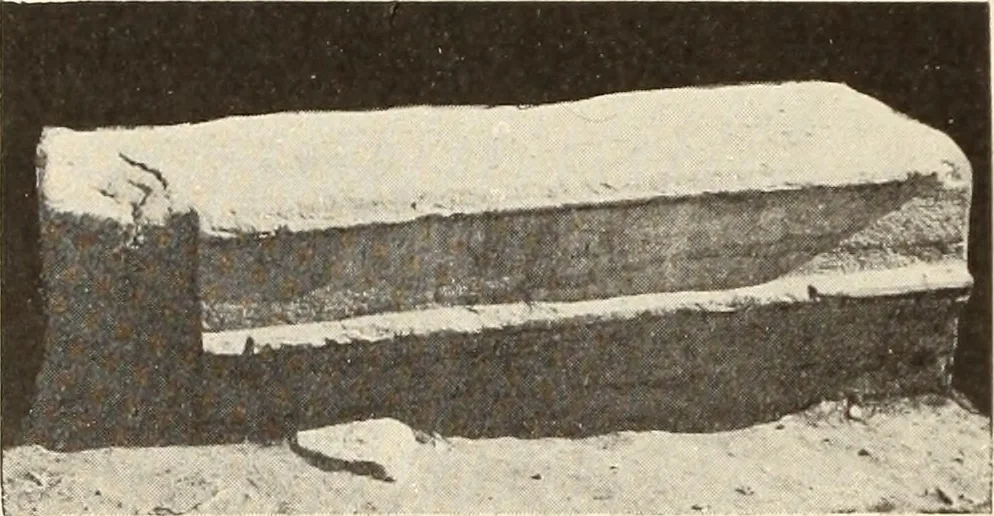 An illustration from Archaiologik ephmeris : ekdidomen hypo ts en Athnais Archaiologiks Hetairias, 1862, leaf 213