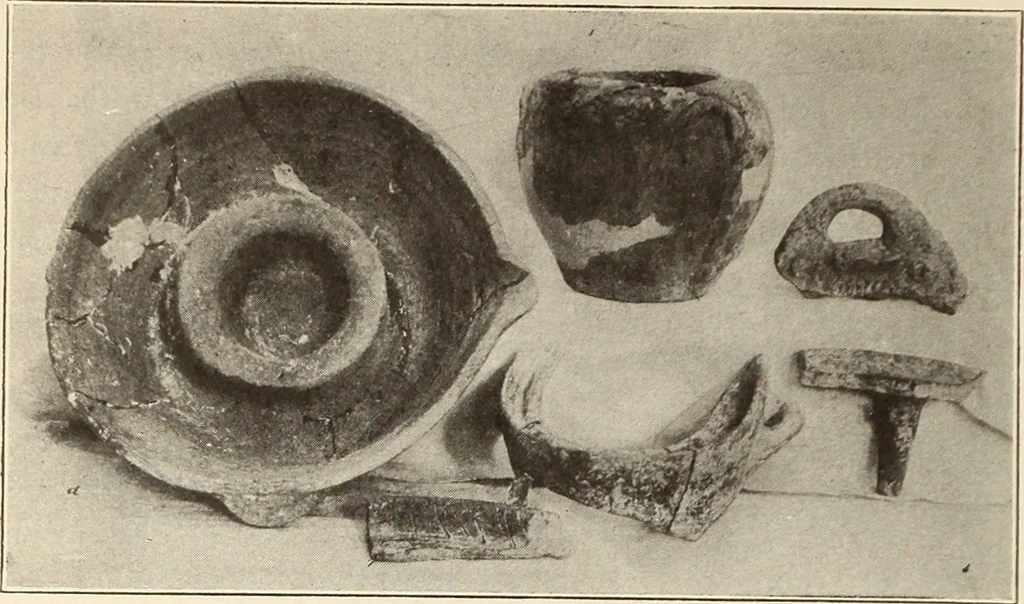 An illustration from Archaiologik ephmeris : ekdidomen hypo ts en Athnais Archaiologiks Hetairias, 1862, leaf 247