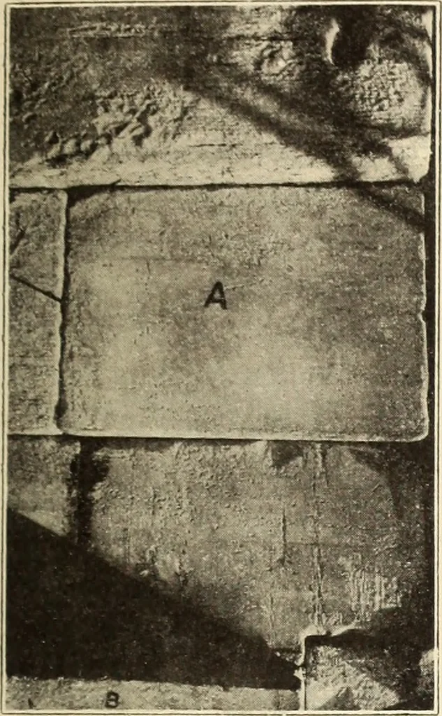 An illustration from Archaiologik ephmeris : ekdidomen hypo ts en Athnais Archaiologiks Hetairias, 1862, leaf 452