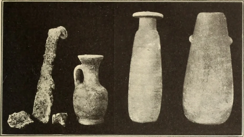 An illustration from Archaiologik ephmeris : ekdidomen hypo ts en Athnais Archaiologiks Hetairias, 1862, leaf 560