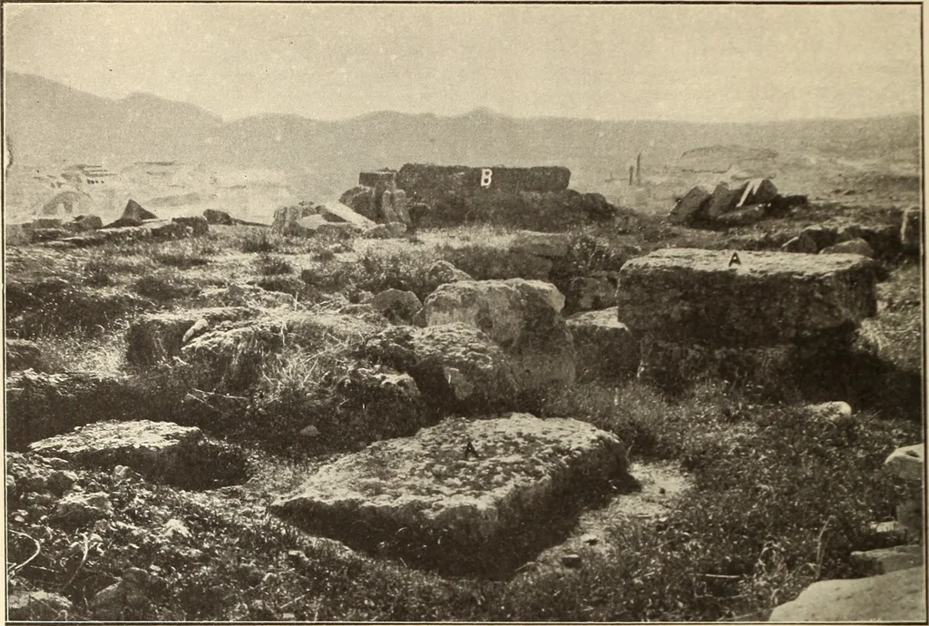 An illustration from Archaiologik ephmeris : ekdidomen hypo ts en Athnais Archaiologiks Hetairias, 1862, leaf 75