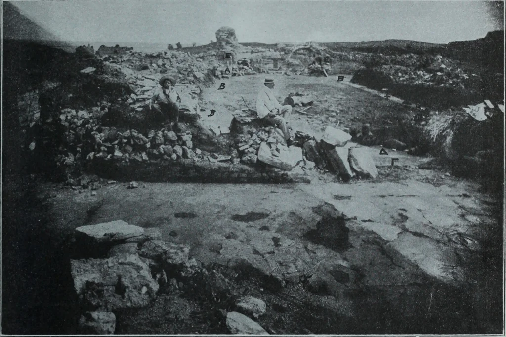 An illustration from Archaiologik ephmeris : ekdidomen hypo ts en Athnais Archaiologiks Hetairias, 1862, leaf 218