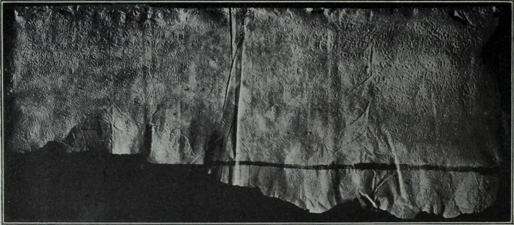 An illustration from Archaiologik ephmeris : ekdidomen hypo ts en Athnais Archaiologiks Hetairias, 1862, leaf 283