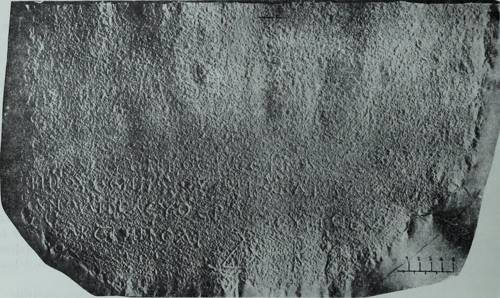 An illustration from Archaiologik ephmeris : ekdidomen hypo ts en Athnais Archaiologiks Hetairias, 1862, leaf 365
