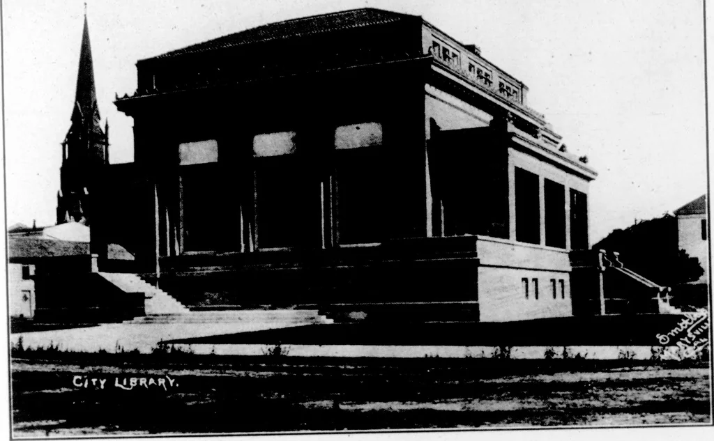 An illustration from The Architect, 1905, leaf 342