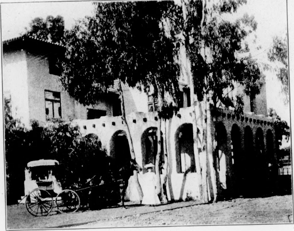 An illustration from The Architect, 1905, leaf 397
