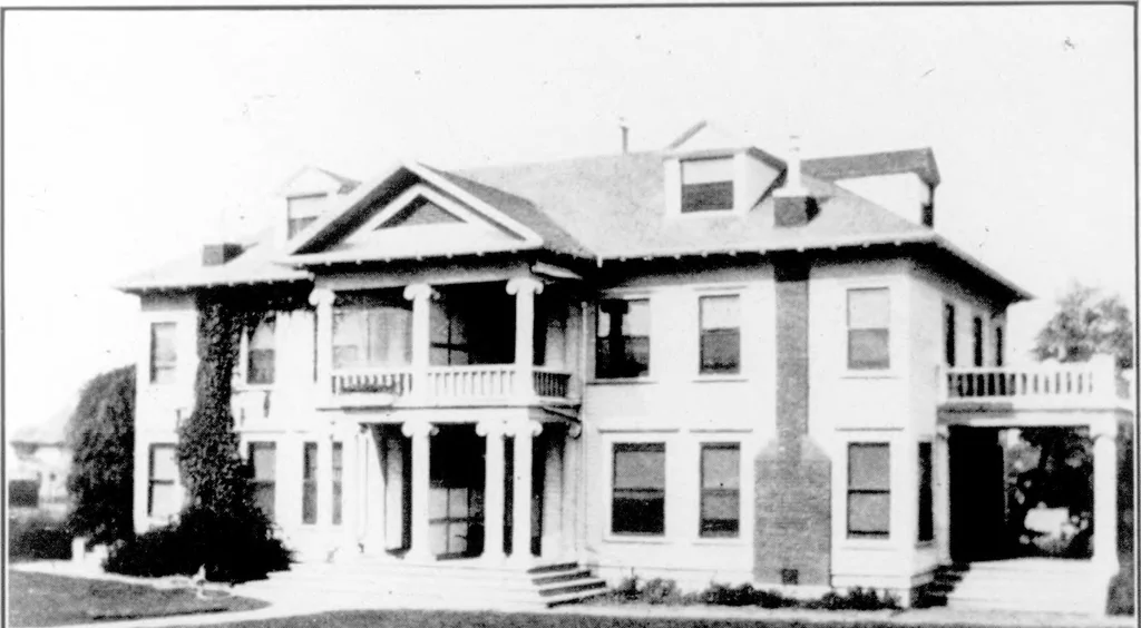An illustration from The Architect, 1905, leaf 409