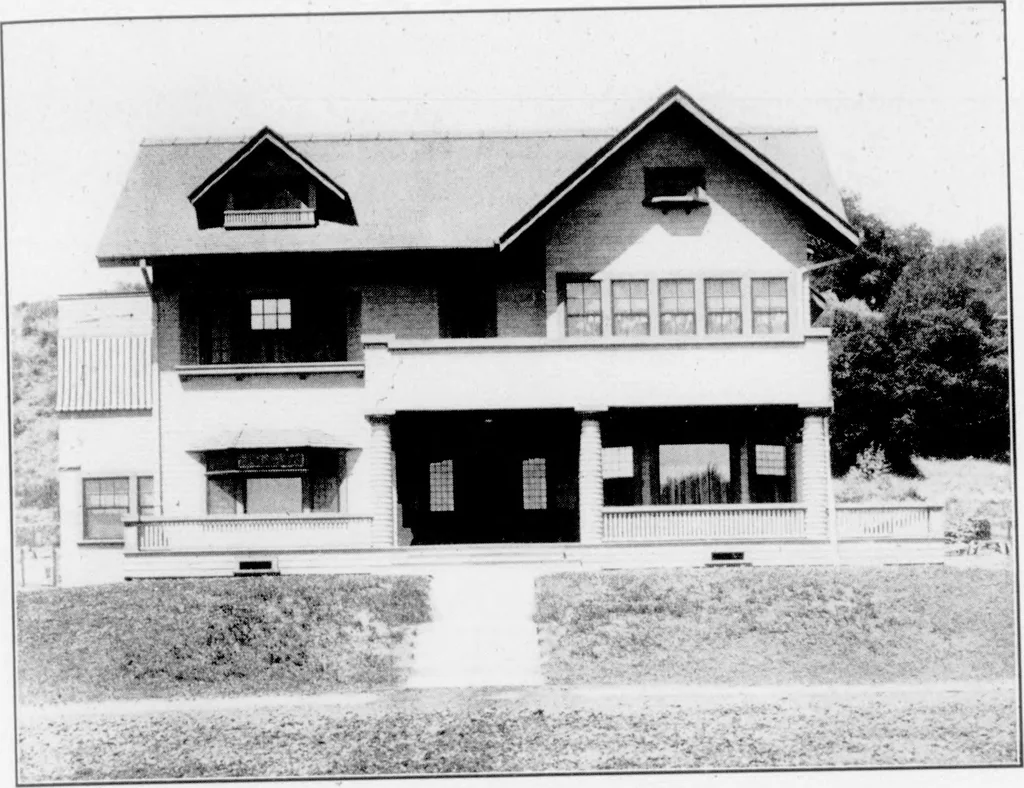An illustration from The Architect, 1905, leaf 437