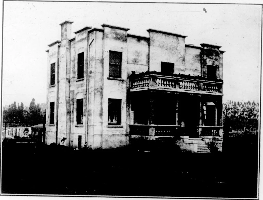 An illustration from The Architect, 1905, leaf 65