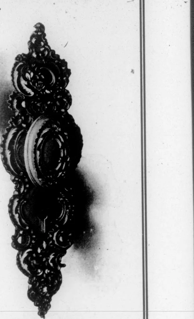 An illustration from The Architect, 1905, leaf 115