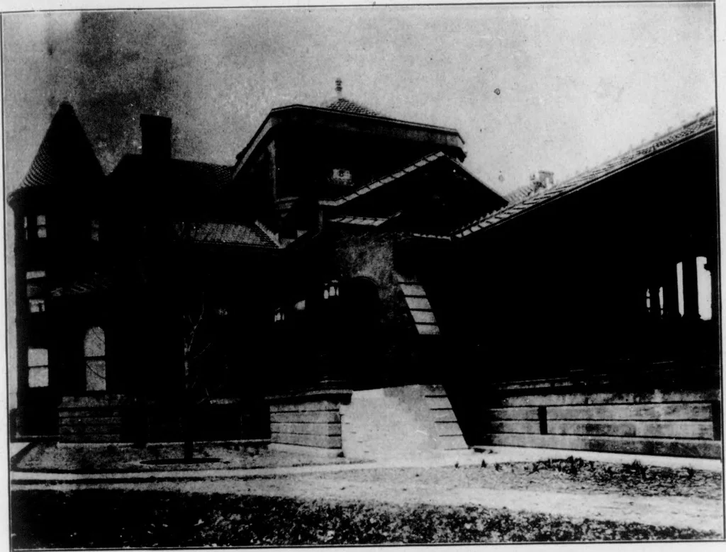 An illustration from The Architect, 1905, leaf 157