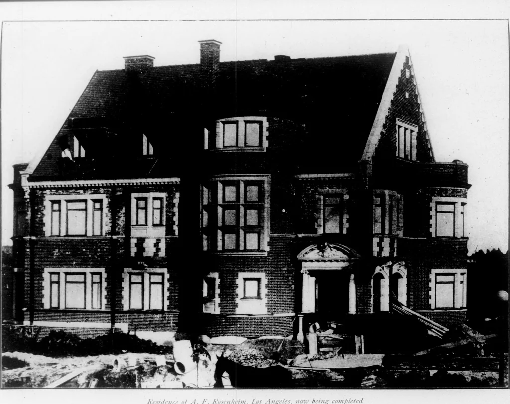 An illustration from The Architect, 1905, leaf 164