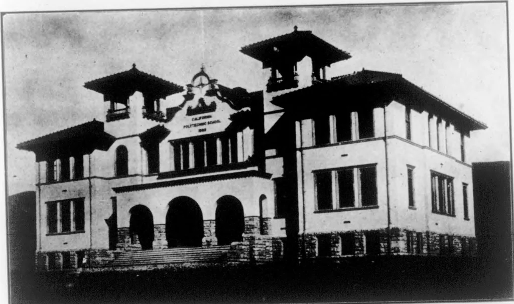 An illustration from The Architect, 1905, leaf 330
