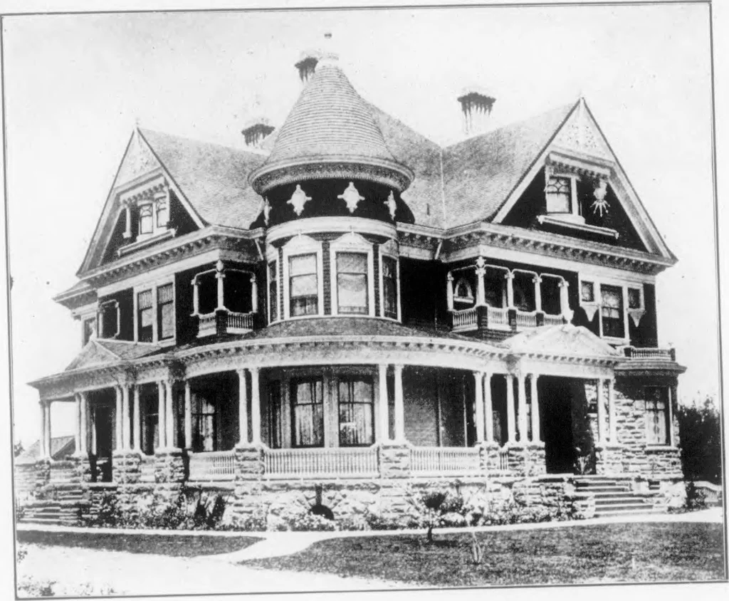 An illustration from The Architect, 1905, leaf 341