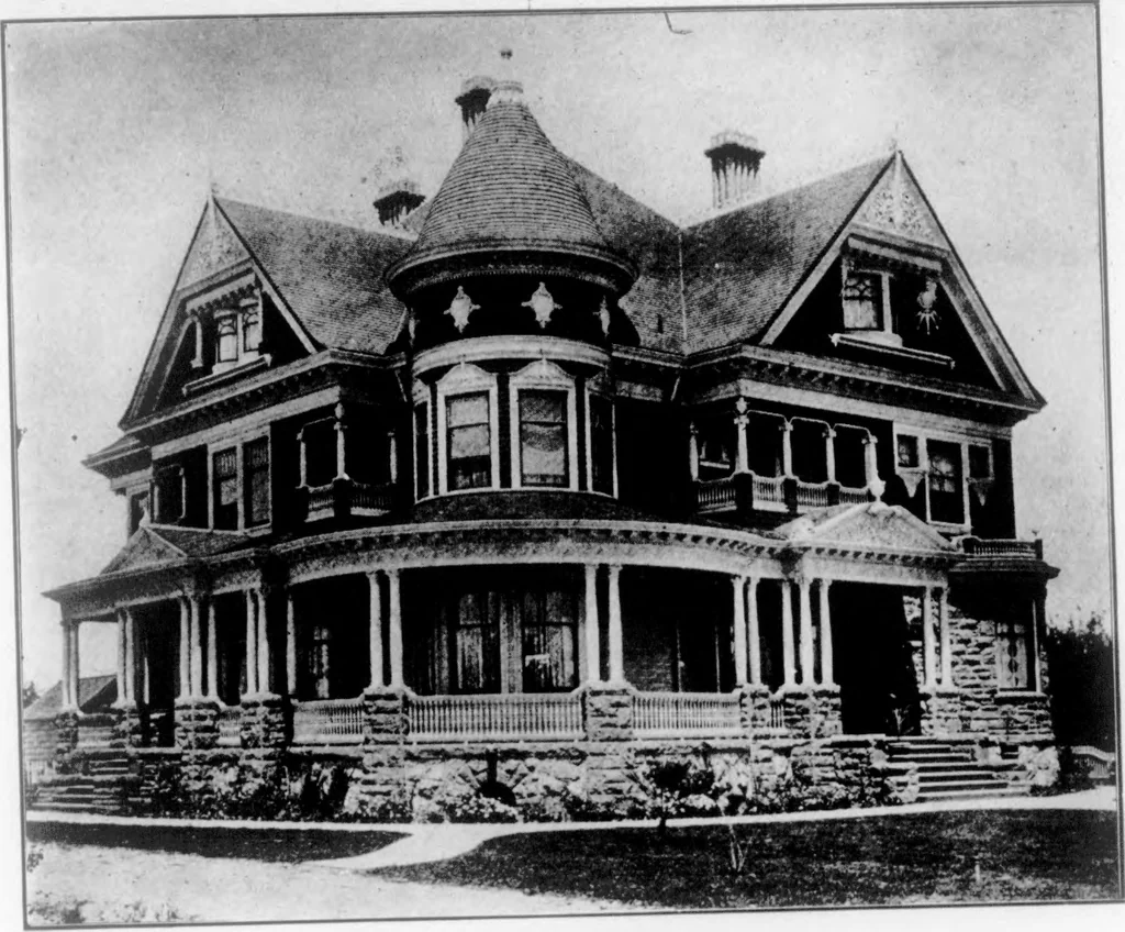 An illustration from The Architect, 1905, leaf 342