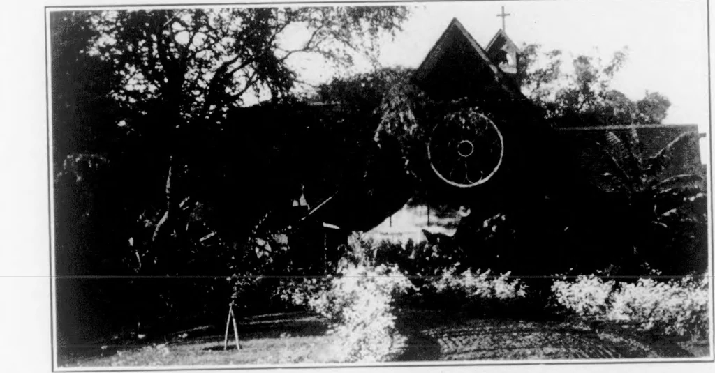 An illustration from The Architect, 1905, leaf 394