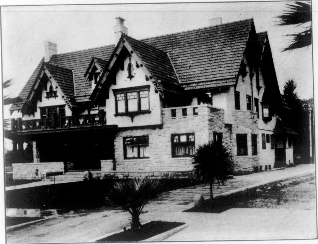 An illustration from The Architect, 1905, leaf 620
