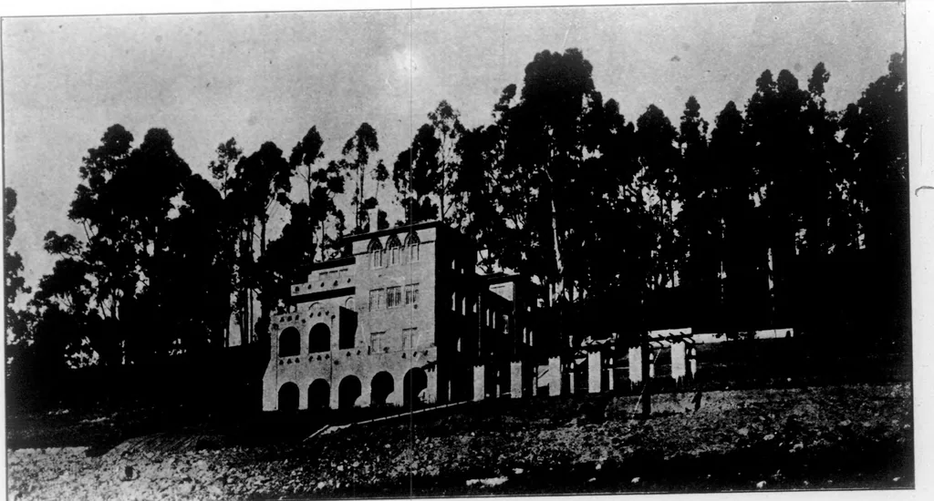 An illustration from The Architect, 1905, leaf 71