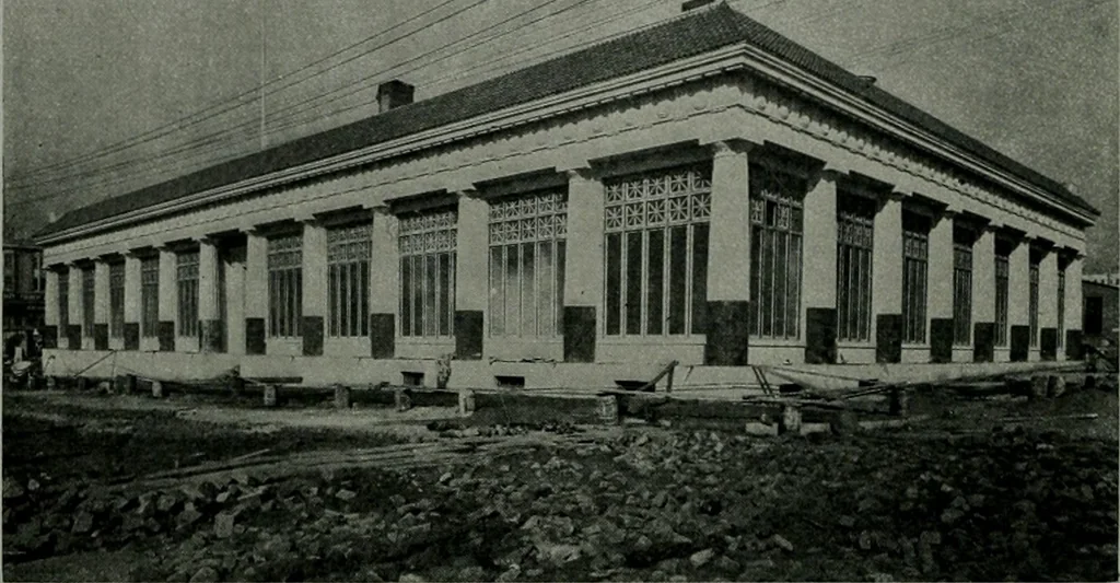 An illustration from The Architect & engineer of California and the Pacific Coast, 1905, leaf 351