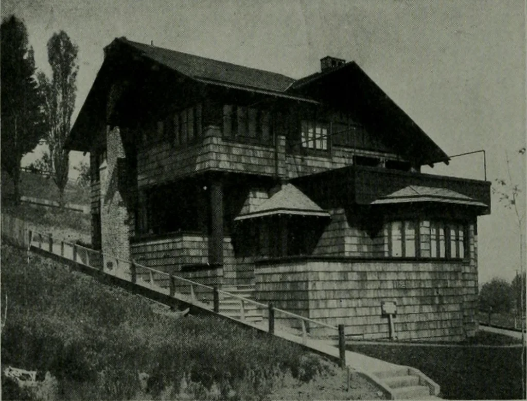 An illustration from The Architect & engineer of California and the Pacific Coast, 1905, leaf 433