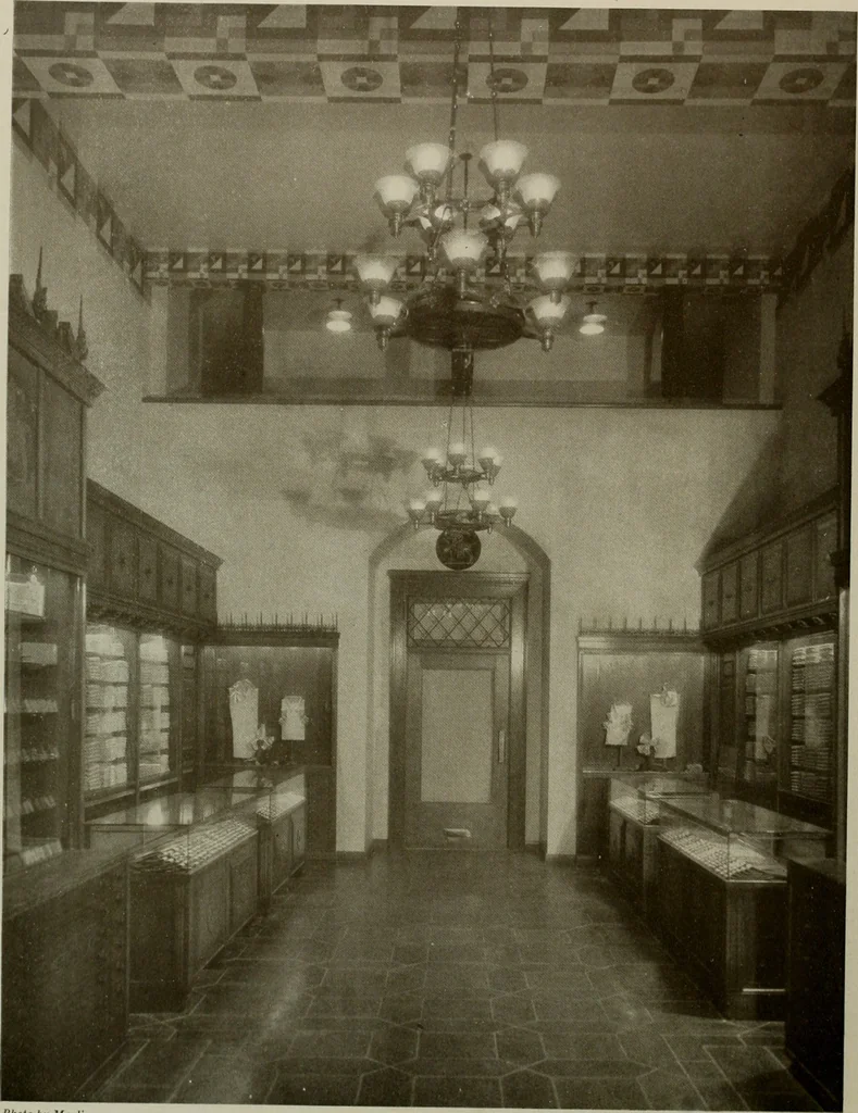 An illustration from Architect and engineer, 1905, leaf 153