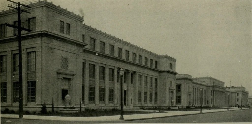 An illustration from Architect and engineer, 1905, leaf 220