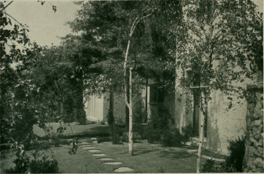 An illustration from Architect and engineer, 1905, leaf 267