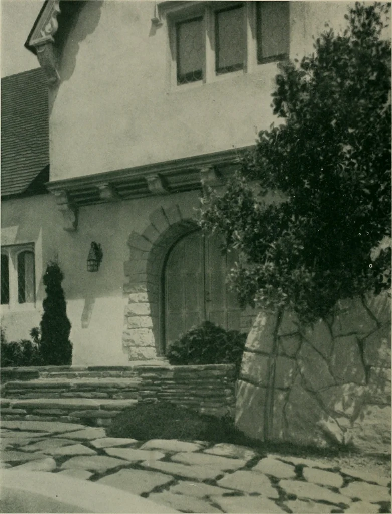 An illustration from Architect and engineer, 1905, leaf 269
