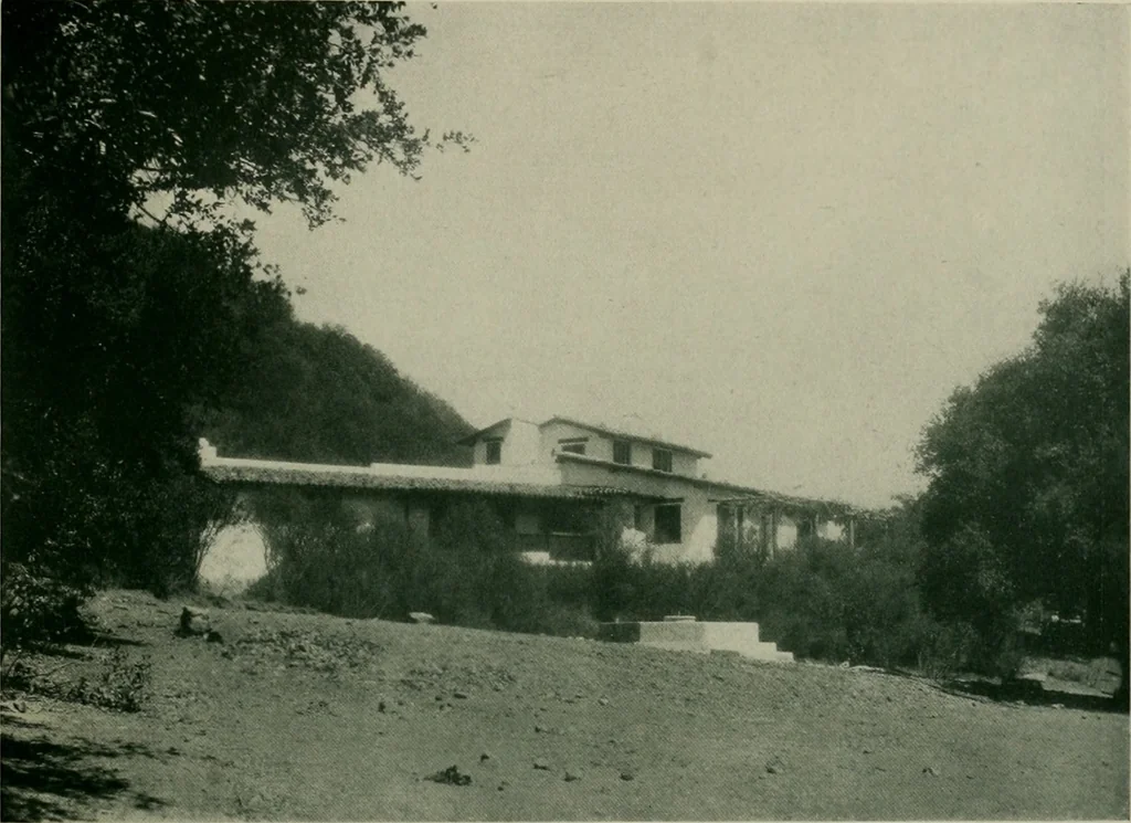 An illustration from Architect and engineer, 1905, leaf 276