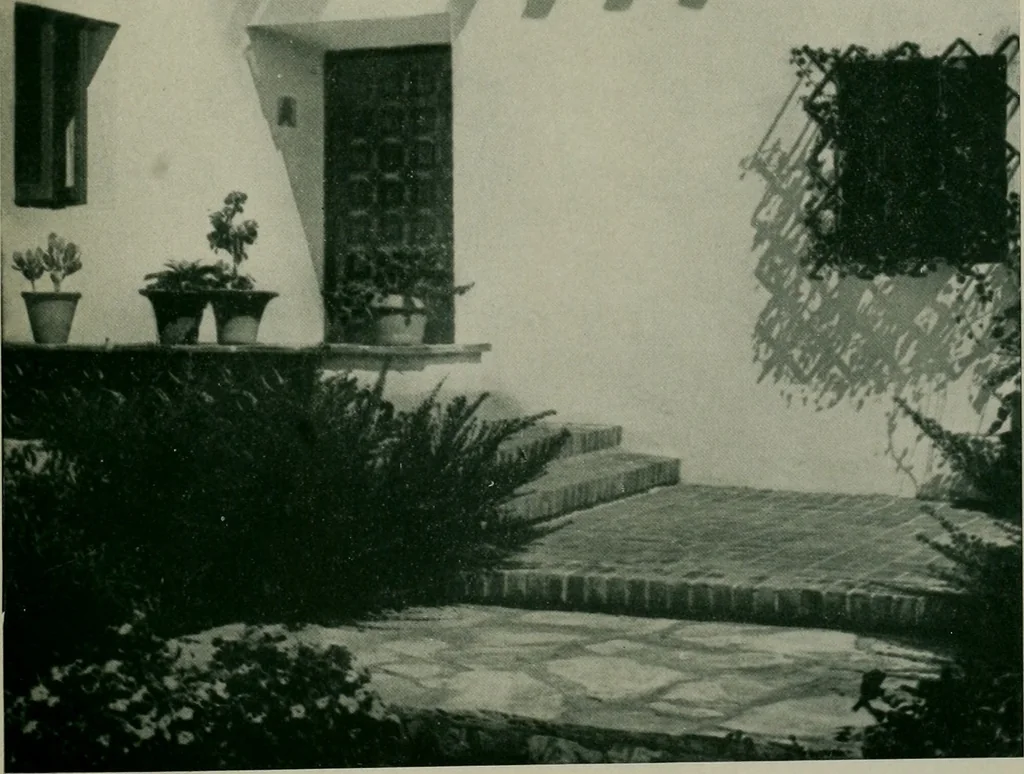 An illustration from Architect and engineer, 1905, leaf 296