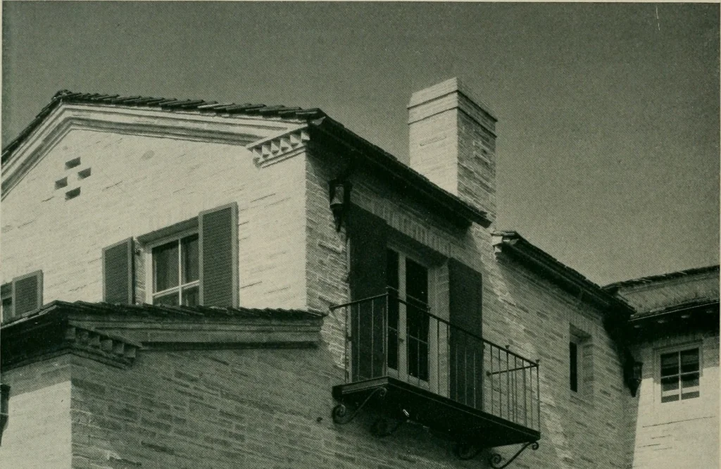 An illustration from Architect and engineer, 1905, leaf 307
