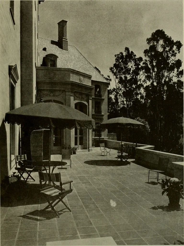 An illustration from Architect and engineer, 1905, leaf 416