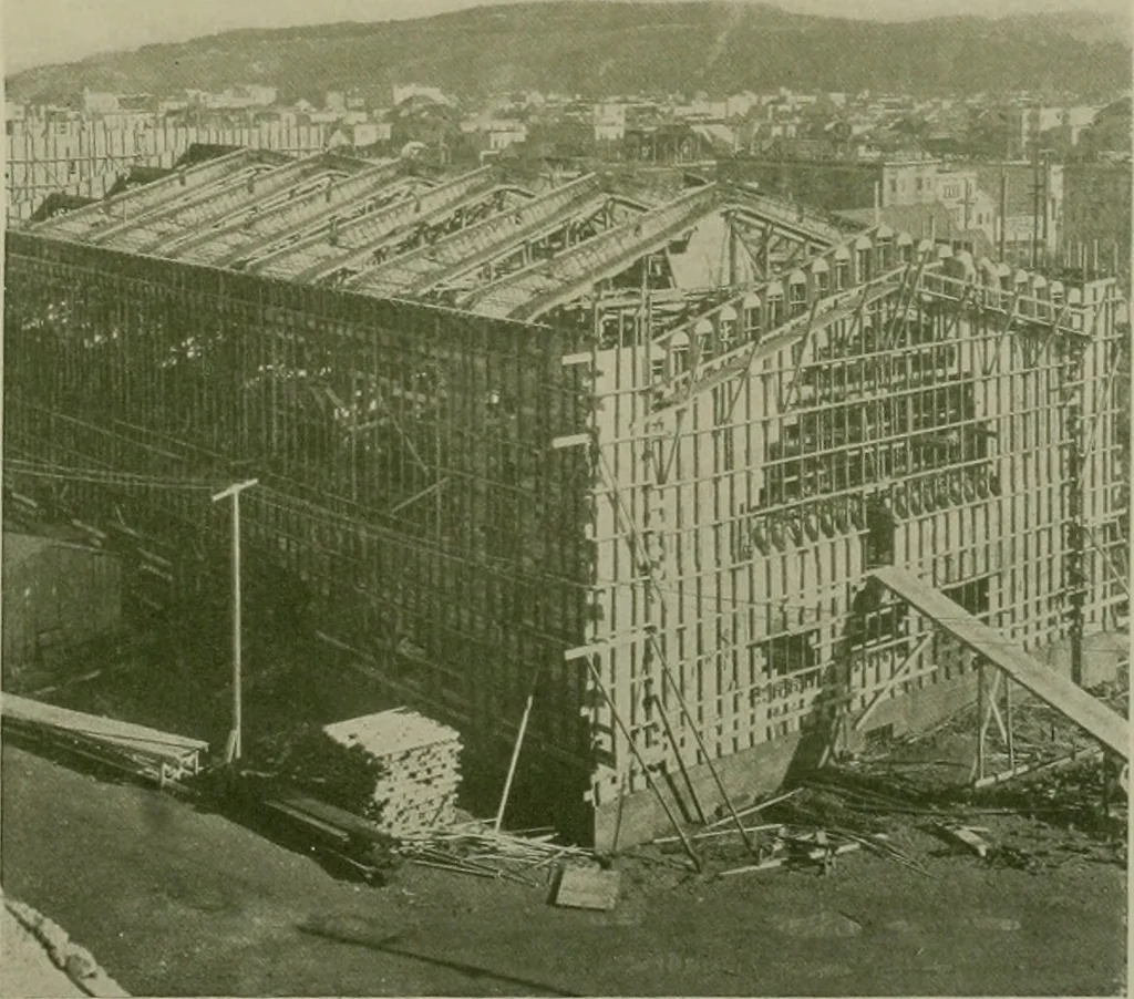 An illustration from Architect and engineer, 1905, leaf 664