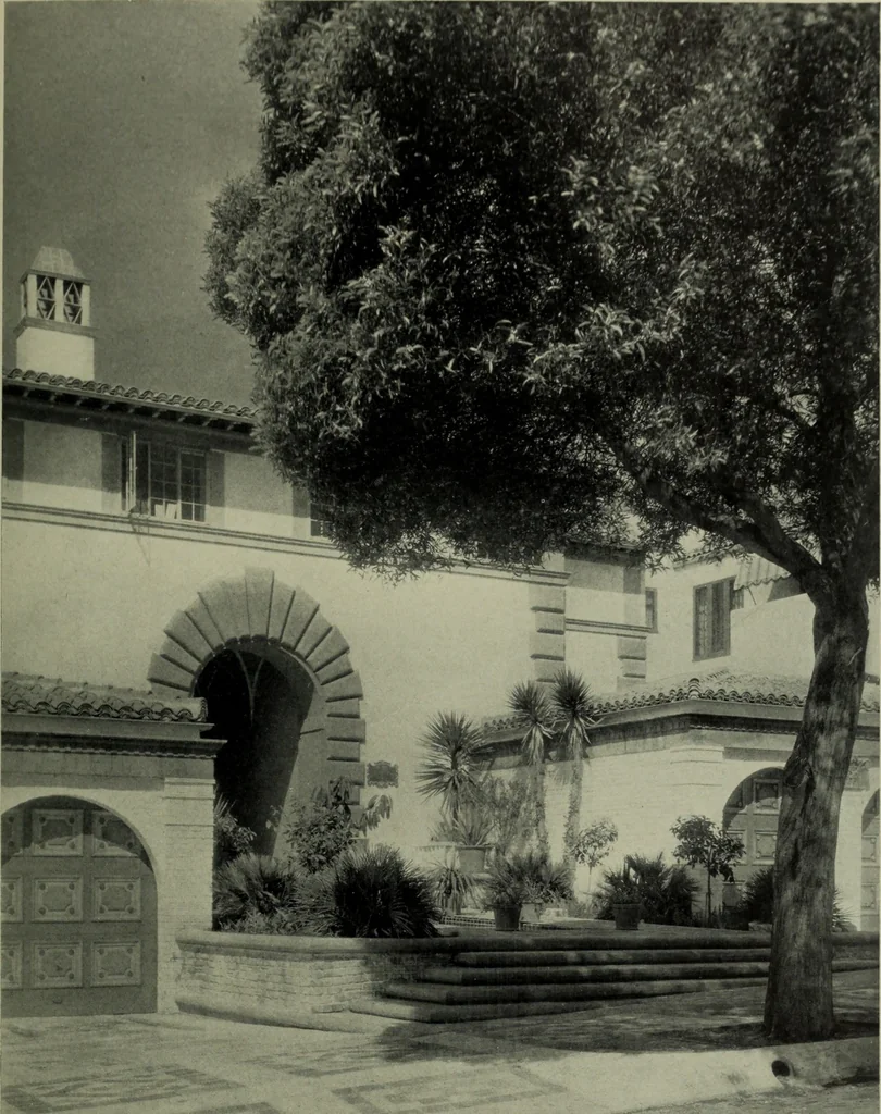 An illustration from Architect and engineer, 1905, leaf 276