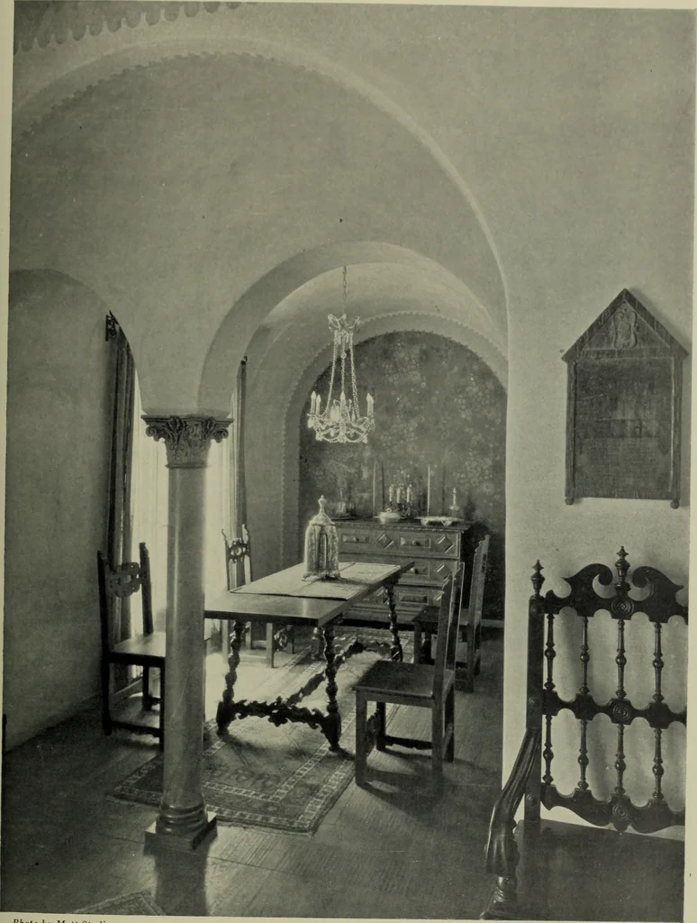 An illustration from Architect and engineer, 1905, leaf 282