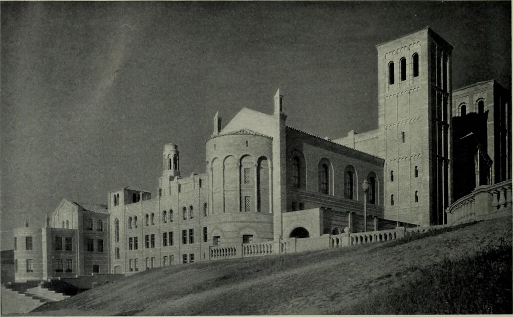 An illustration from Architect and engineer, 1905, leaf 33