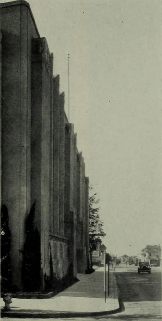 An illustration from Architect and engineer, 1905, leaf 334