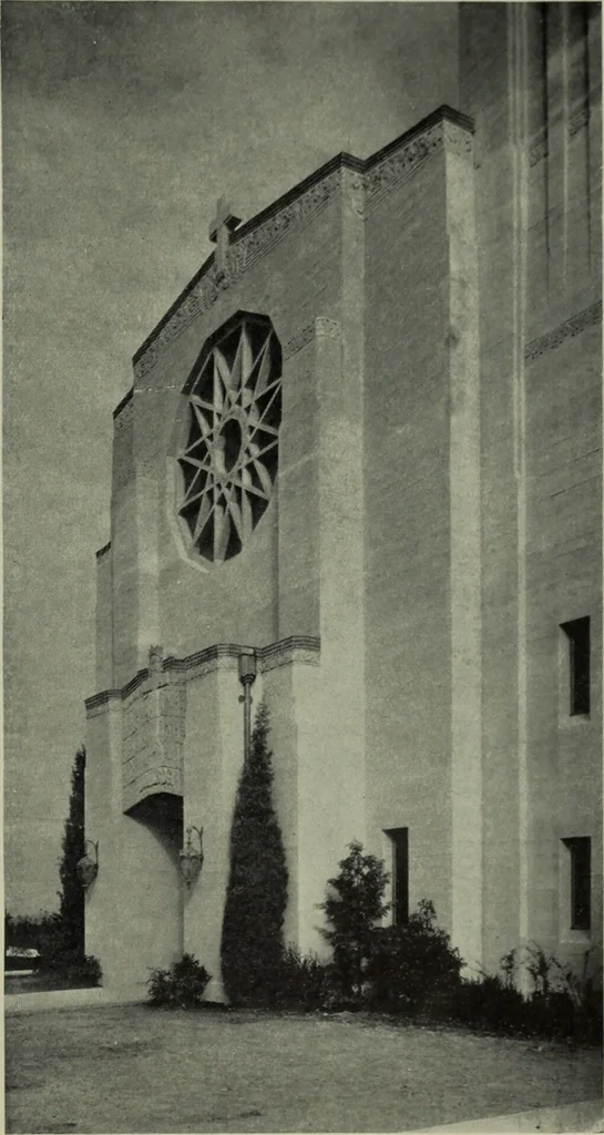 An illustration from Architect and engineer, 1905, leaf 438