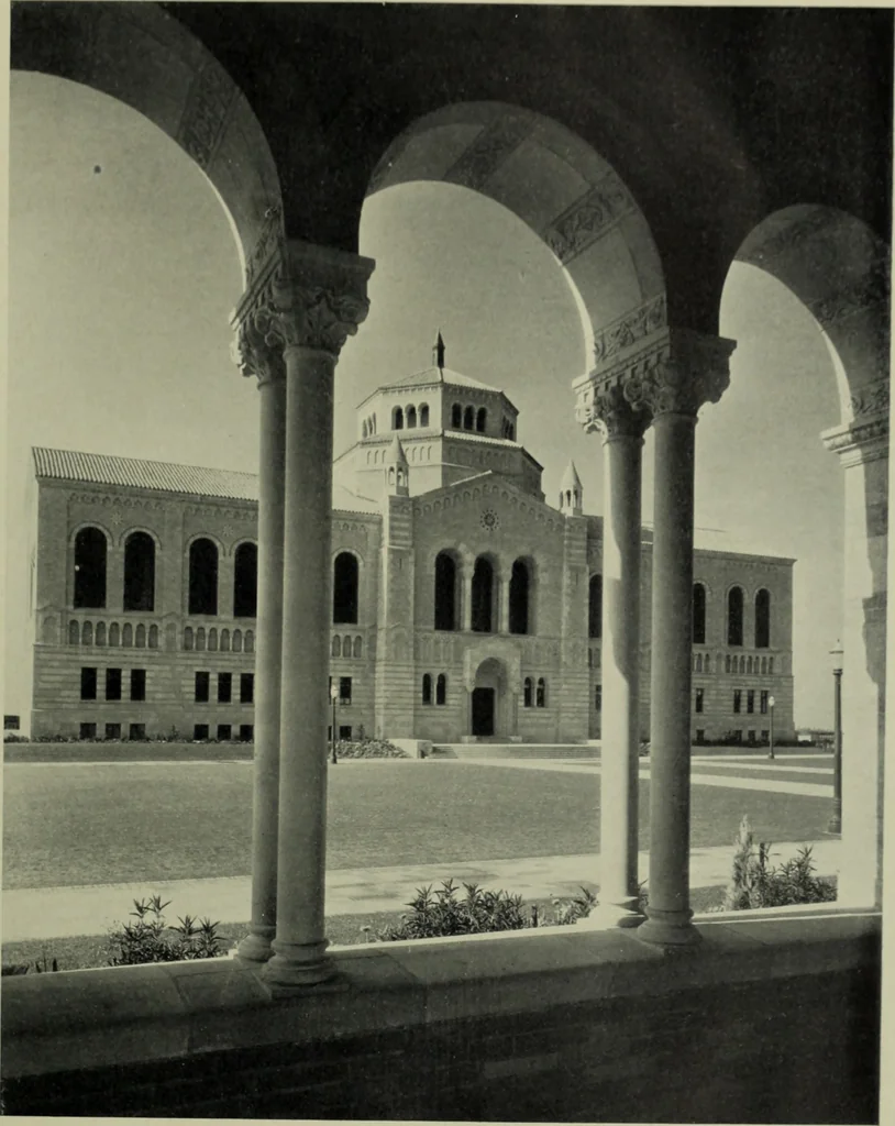 An illustration from Architect and engineer, 1905, leaf 44