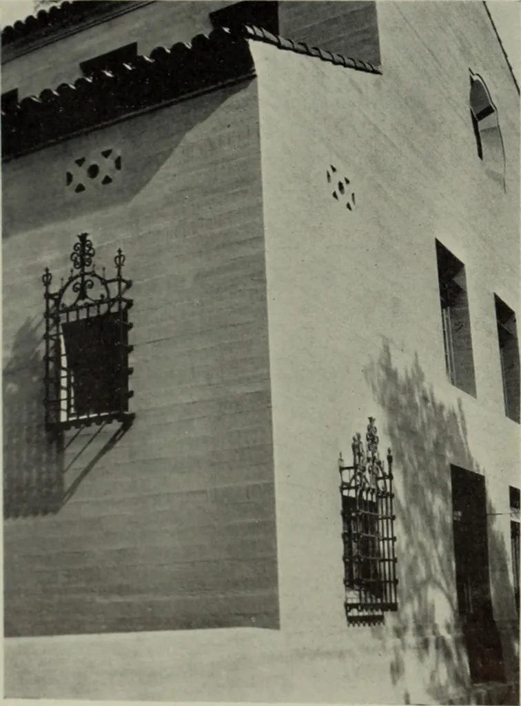 An illustration from Architect and engineer, 1905, leaf 467