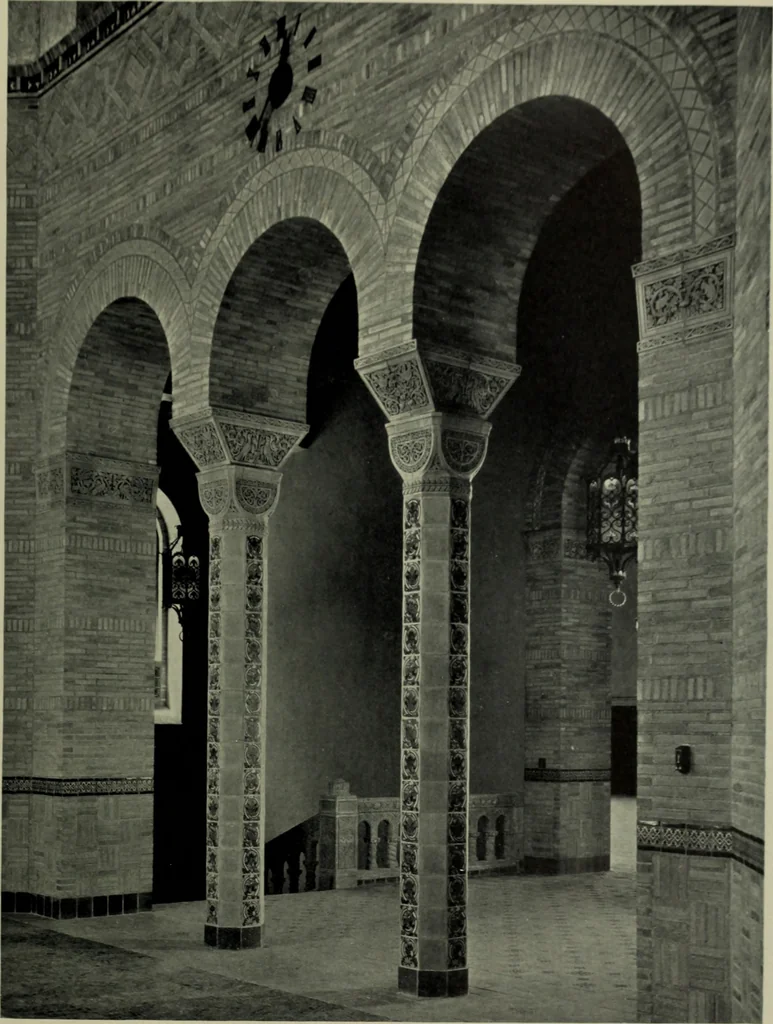 An illustration from Architect and engineer, 1905, leaf 50