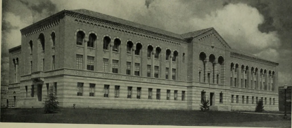 An illustration from Architect and engineer, 1905, leaf 54