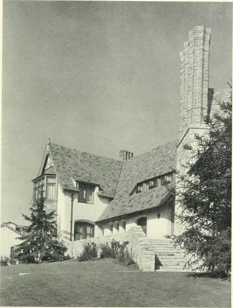 An illustration from Architect and engineer, 1905, leaf 162